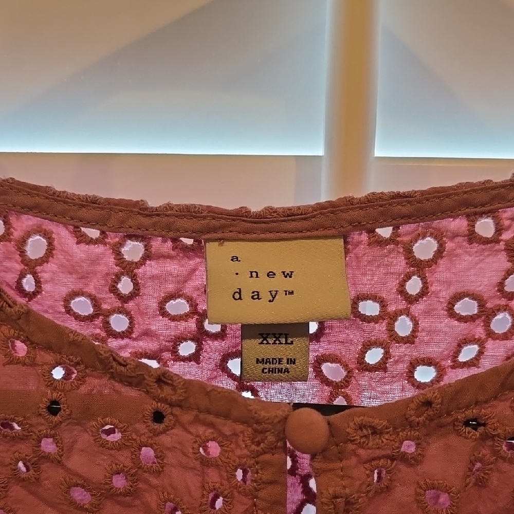 Pink Eyelet Ruffle Sleeve Top - Picture 2 of 6